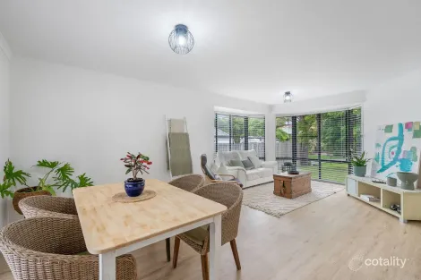 Property photo of 7 Glendale Crescent Ocean Shores NSW 2483