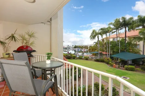 25/22 Jennifer Ave, Runaway Bay, QLD 4216