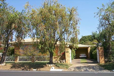 190 Walker St, Svensson Heights, QLD 4670