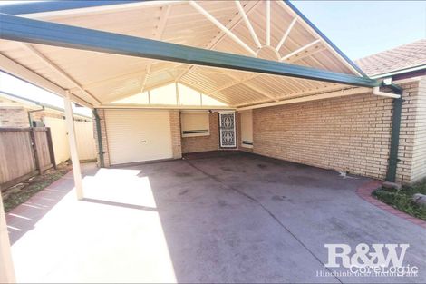 Property photo of 10 Wilcannia Way Hoxton Park NSW 2171