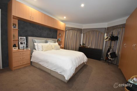 Property photo of 10 Chiddingstone Way Darch WA 6065