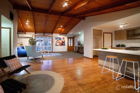 Property photo of 3 Zara Street Gobbagombalin NSW 2650