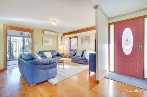 Property photo of 19 Broad Place Kambah ACT 2902