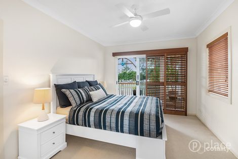 Property photo of 113 Wynnum Esplanade Wynnum QLD 4178