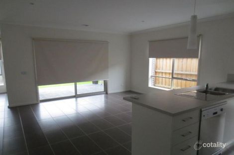 Property photo of 85 Melissa Way Pakenham VIC 3810