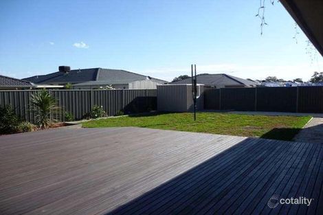 Property photo of 12 Quartz Grove Epping VIC 3076