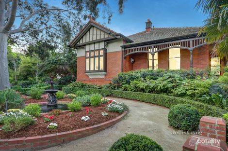 Property photo of 25 Myrtle Road Canterbury VIC 3126