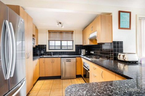 Property photo of 37 Sorensen Drive Figtree NSW 2525