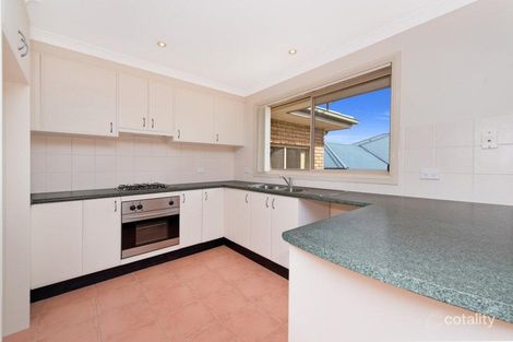 Property photo of 11 Stonehaven Circuit Queanbeyan East NSW 2620