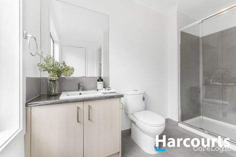 Property photo of 17 Double Delight Drive Beaconsfield VIC 3807