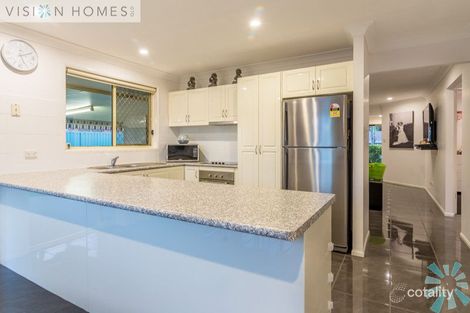 Property photo of 25 Gingko Crescent Regents Park QLD 4118