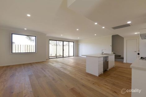 Property photo of 2/838 Canterbury Road Box Hill South VIC 3128