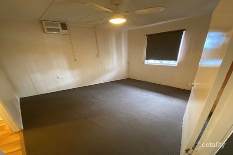 19-21 West St, Newtown, QLD 4350