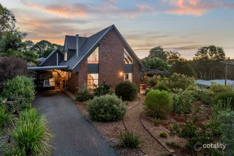 19 Kingsview Dr, Flaxton, QLD 4560