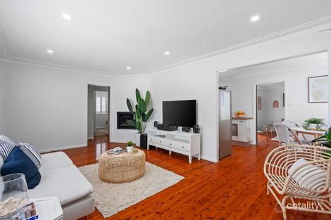 Property photo of 39 Shortland Avenue Killarney Vale NSW 2261