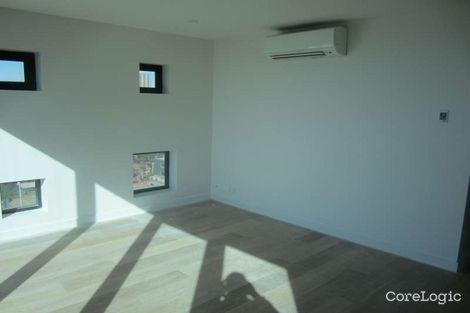 Property photo of 1001/58 Clarke Street Southbank VIC 3006