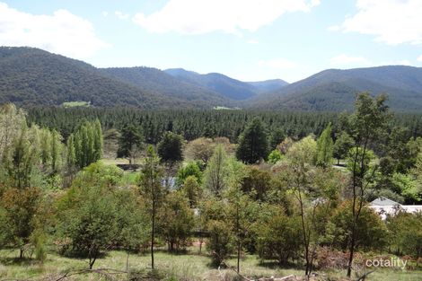 Property photo of 3 Barberry Court Bright VIC 3741