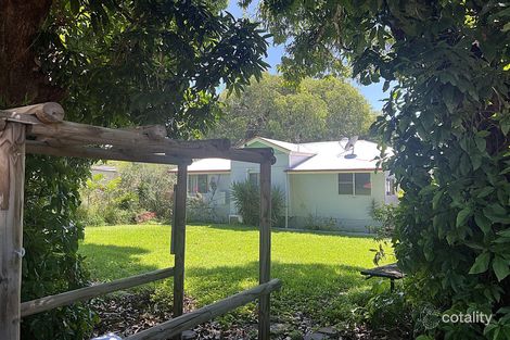 15 Mount Leyshon Rd, Mosman Park, QLD 4820