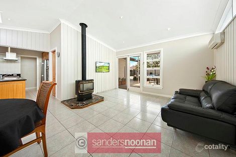 Property photo of 10 Grandview Crescent Lugarno NSW 2210