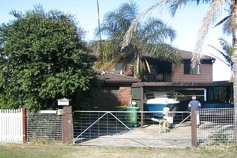 30 Greenacre Ave, Lake Munmorah, NSW 2259