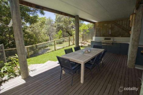 Property photo of 24 Seafarer Court Castaways Beach QLD 4567