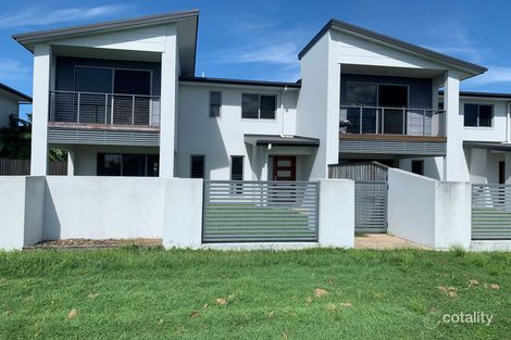 Property photo of 5 Lancaster Way Ooralea QLD 4740