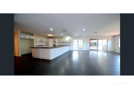 Property photo of 33 Norbury Way Langford WA 6147