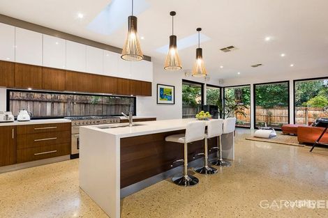 Property photo of 14 Kooyong Road Caulfield North VIC 3161