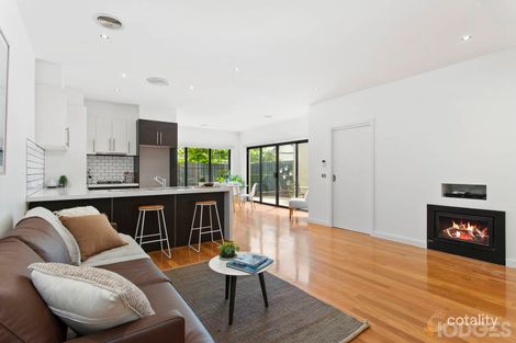 Property photo of 15 Julian Street Newtown VIC 3220