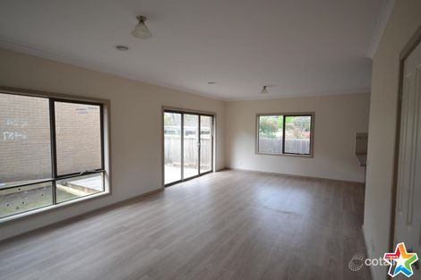 Property photo of 2/5 Alex Court Mooroolbark VIC 3138