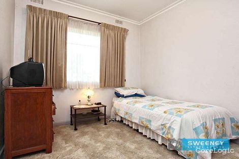 Property photo of 10 Myrtle Grove Altona VIC 3018