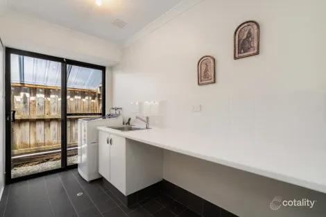 Property photo of 32 Lloyd Loop Margaret River WA 6285