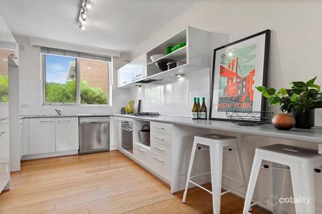 Property photo of 4/76-80 Grey Street St Kilda VIC 3182