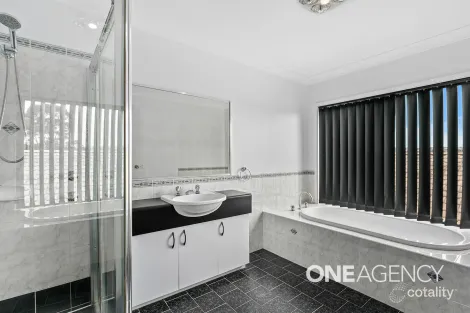 Property photo of 27 Tuggerah Circuit Flinders NSW 2529