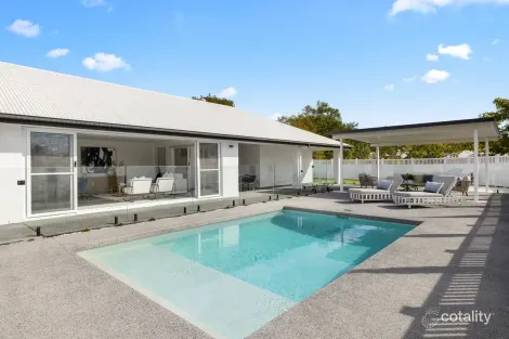 Property photo of 28 Zeus Circuit Coomera QLD 4209