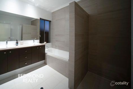 Property photo of 1 Fistral Lane Iluka WA 6028