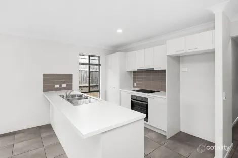 Property photo of 19 Norton Sands Drive Redbank Plains QLD 4301