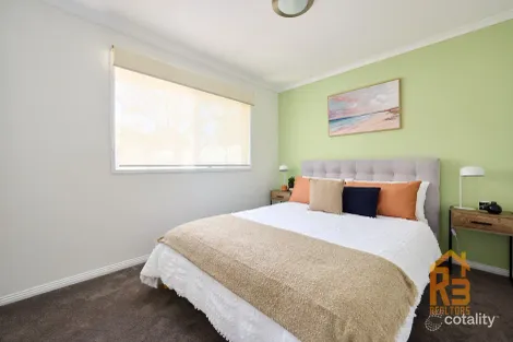 Property photo of 39 Ashfield Drive Berwick VIC 3806