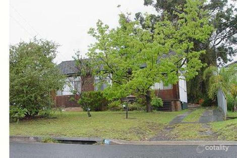 21 Deakin St, Oak Flats, NSW 2529