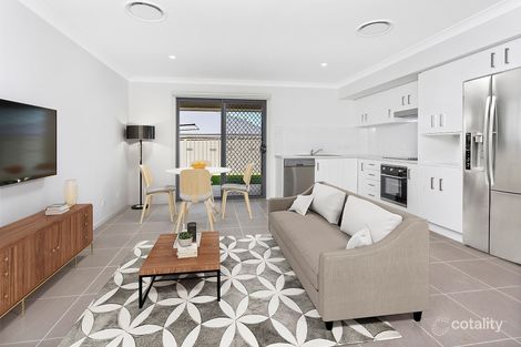 Property photo of 65A Saddleback Crescent Kembla Grange NSW 2526