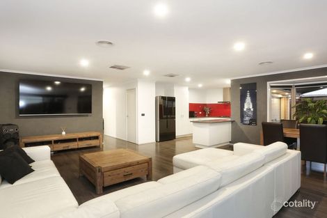 Property photo of 4 Waterlily Drive Epping VIC 3076