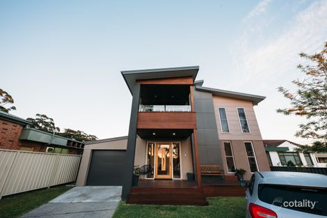Property photo of 22 Golf Place Primbee NSW 2502