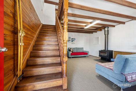 Property photo of 14 Damms Court Tawonga South VIC 3698