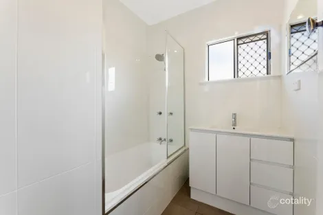 Property photo of 14 Jennings Street South Toowoomba QLD 4350