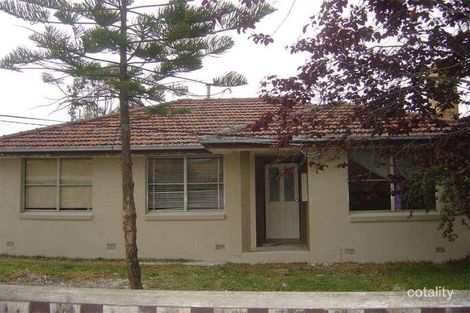 Property photo of 13 Emu Parade Jacana VIC 3047