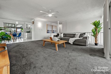 Property photo of 3 Melon Street Mansfield QLD 4122