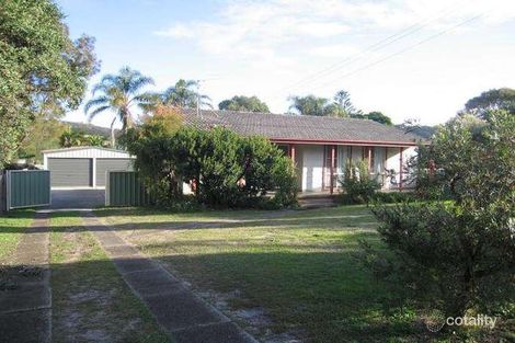 14 Reid Cl, Caves Beach, NSW 2281