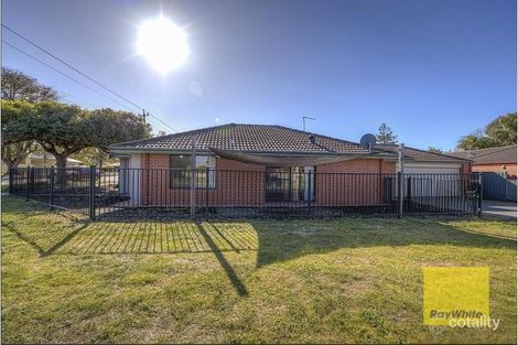 Property photo of 1/374 Sydenham Street Cloverdale WA 6105