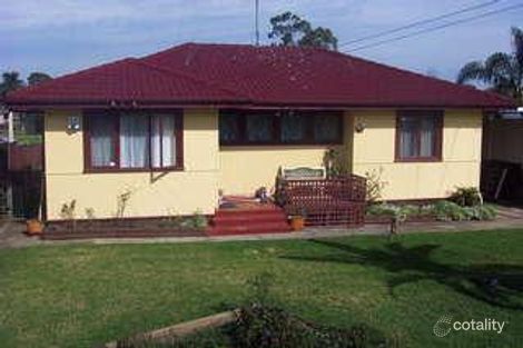 Property photo of 38 Nauru Crescent Lethbridge Park NSW 2770