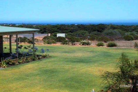 Property photo of 5 Glassford Vista Glenfield WA 6532